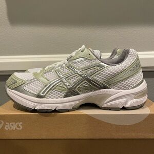 Asics Gel-1130 Size 6 women’s
